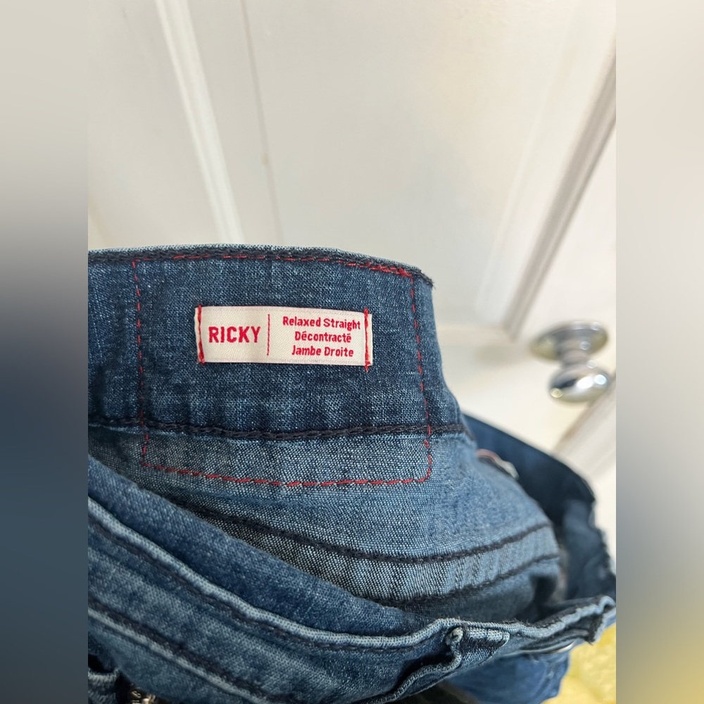 True Religion Ricky Relaxed Straight Jeans - Picture 15 of 16